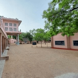 Sri Sarada Vidhyalaya Higher Secondary Matriculation School